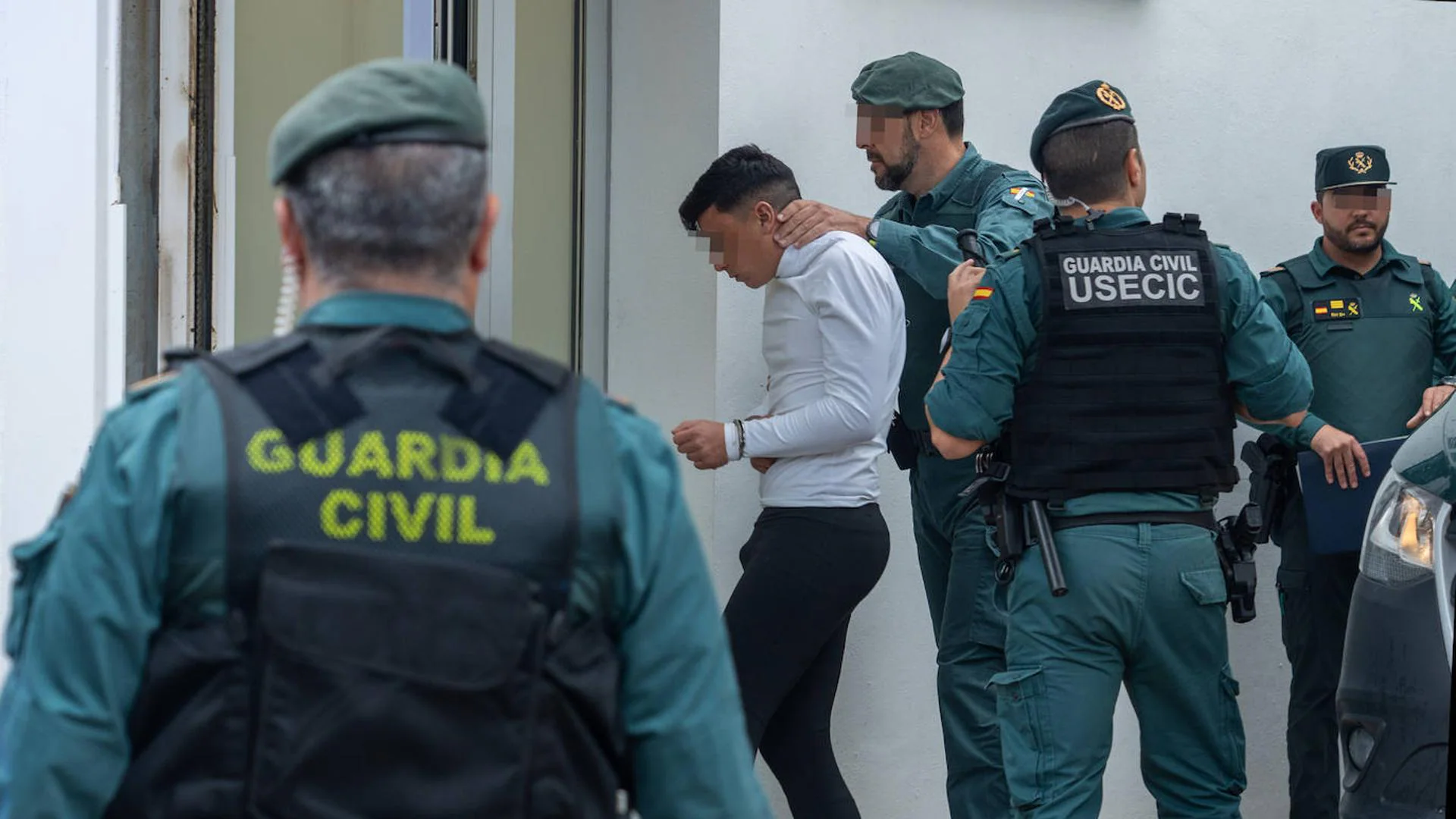 Prisión provisional para los seis detenidos por la muerte de dos